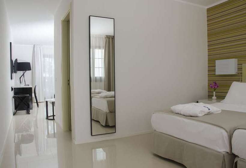 Люкс, H10 White Suites