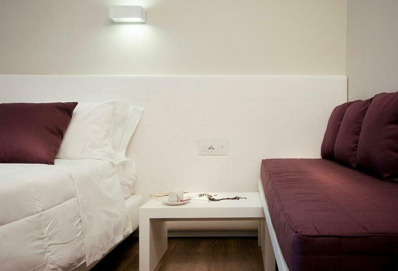 テラス付スーペリアルーム, Isola Sacra