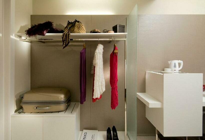 テラス付スーペリアルーム, Isola Sacra