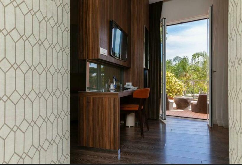 バルコニー付きジュニアスイート, Isola Sacra