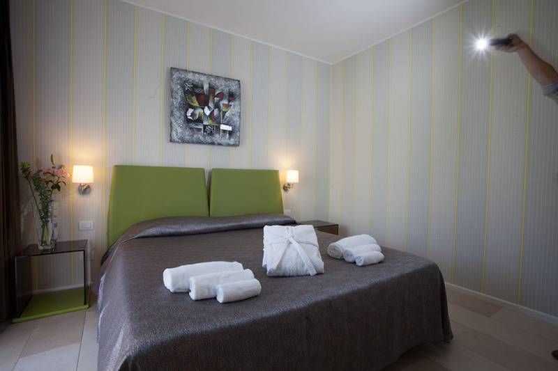 スイート, Isola Sacra