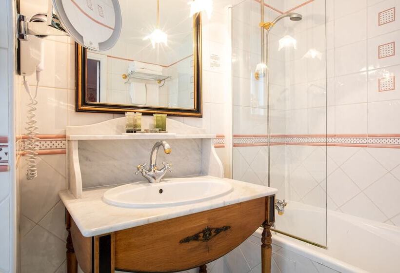 수피리어 룸, Maison Eugenie