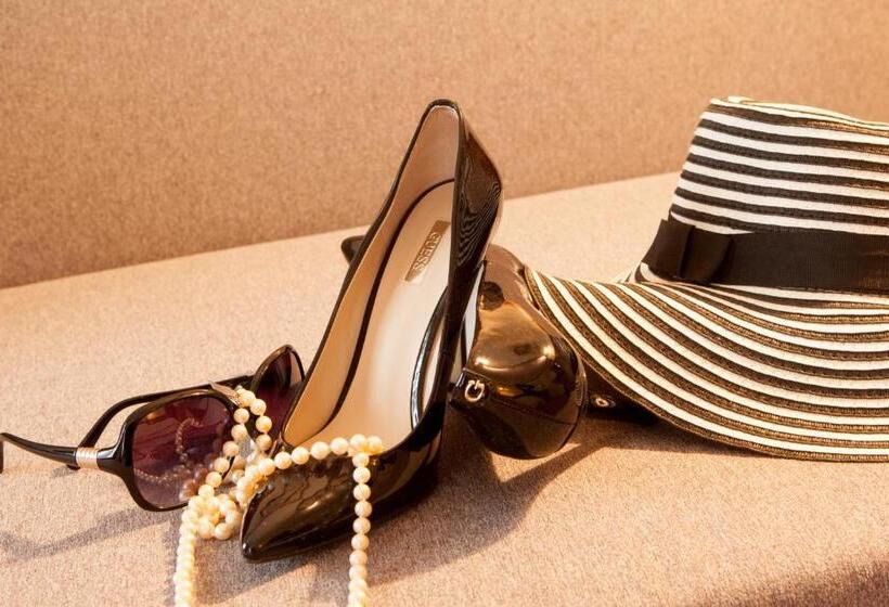 Номер Стандарт, Montané