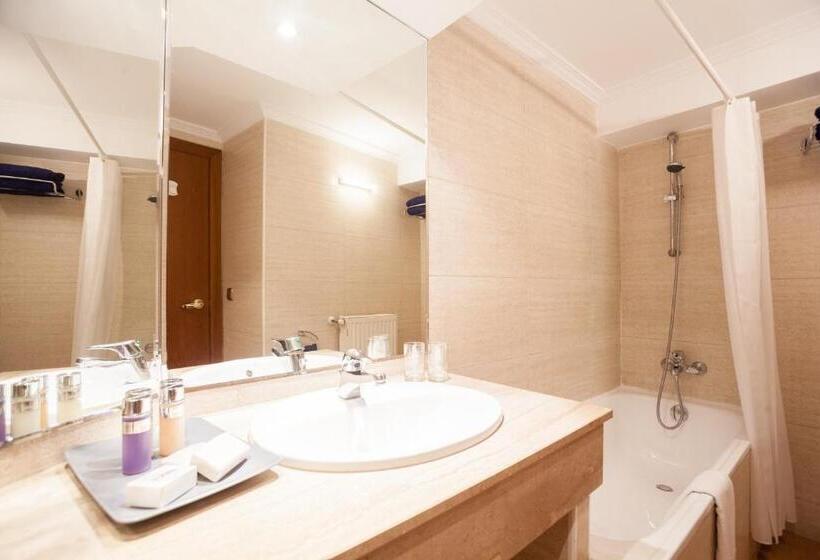 Номер Стандарт, Montané