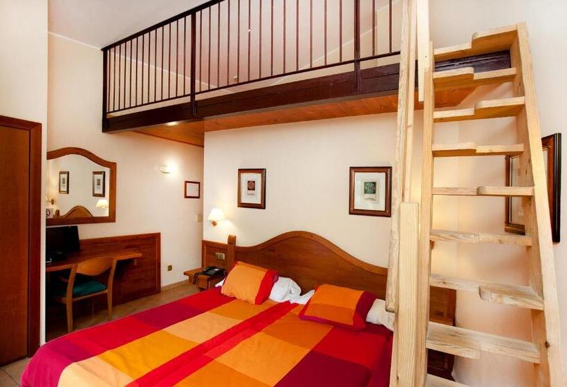 Семейный Номер, Montané