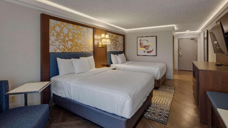 Standard Szoba, Real Castilha