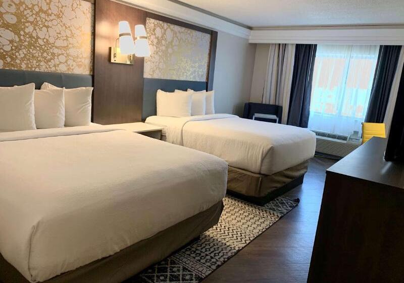 Standard Szoba, Real Castilha