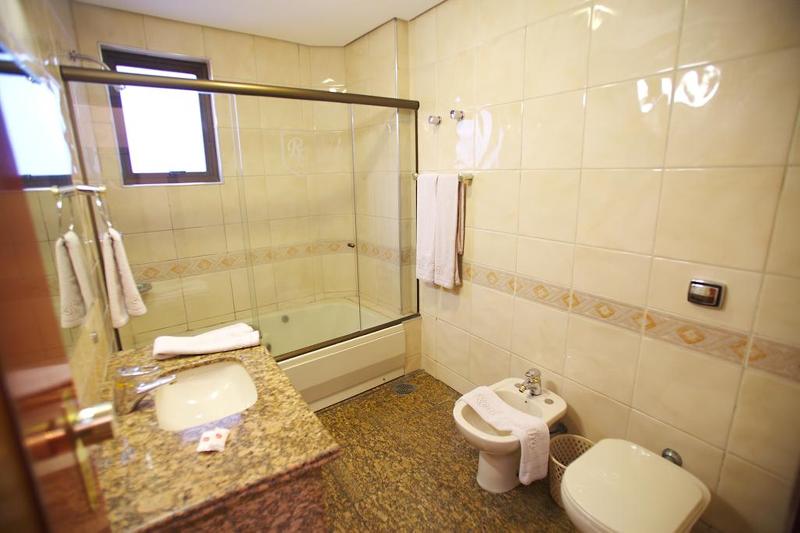 Deluxe Szoba, Real Castilha