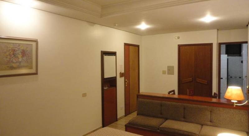 Quarto Estandar, Real Castilha