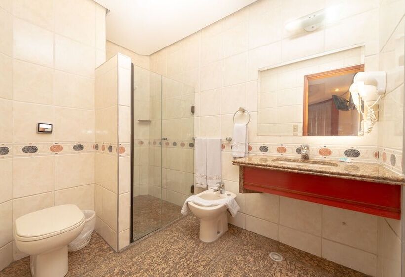 Quarto Triplo Estandar, Real Castilha