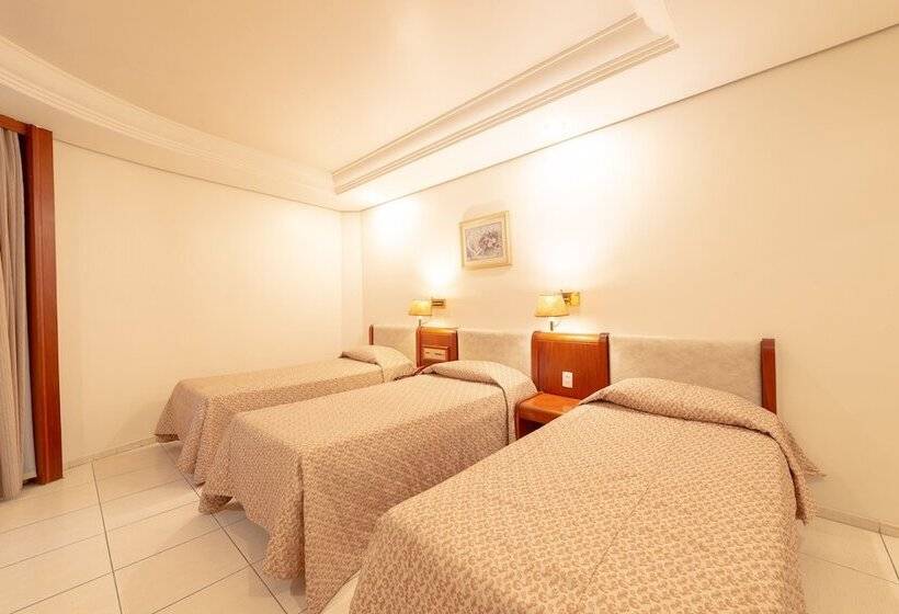 Quarto Triplo Estandar, Real Castilha