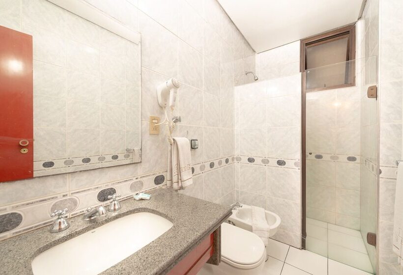 Quarto Estandar, Real Castilha
