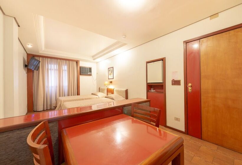 Standard Szoba, Real Castilha