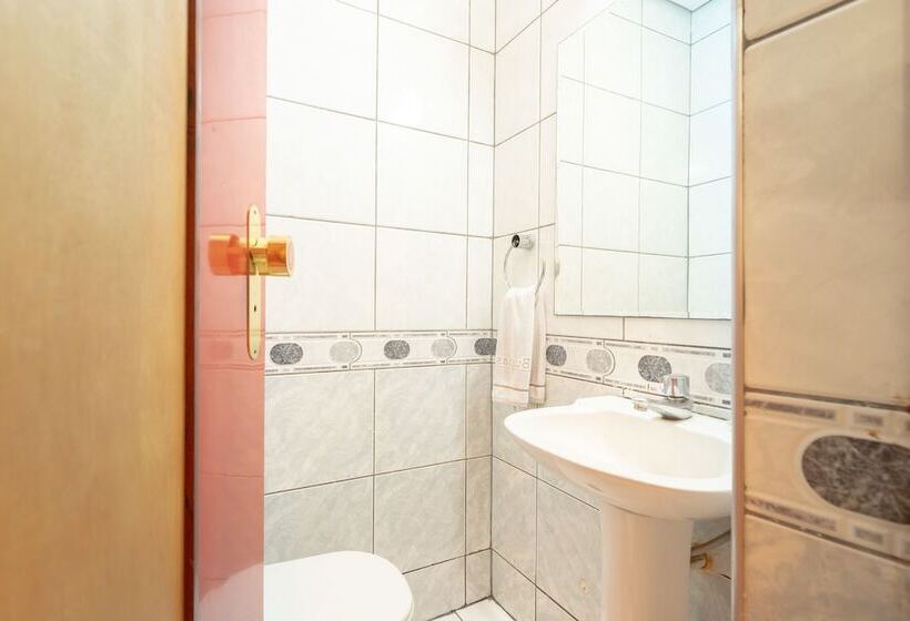 Négyágyas Standard Szoba, Real Castilha