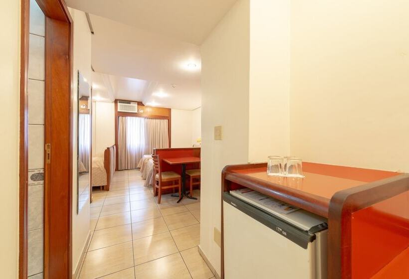 Négyágyas Standard Szoba, Real Castilha