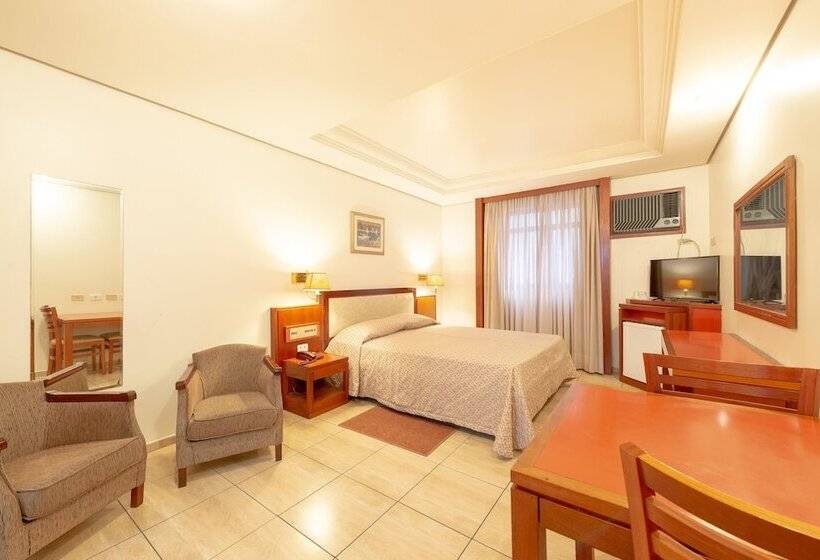 Standard Szoba, Real Castilha