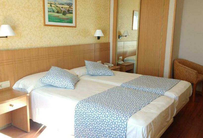 غرفة قياسية مطلّة علي البحر, Santa Rosa