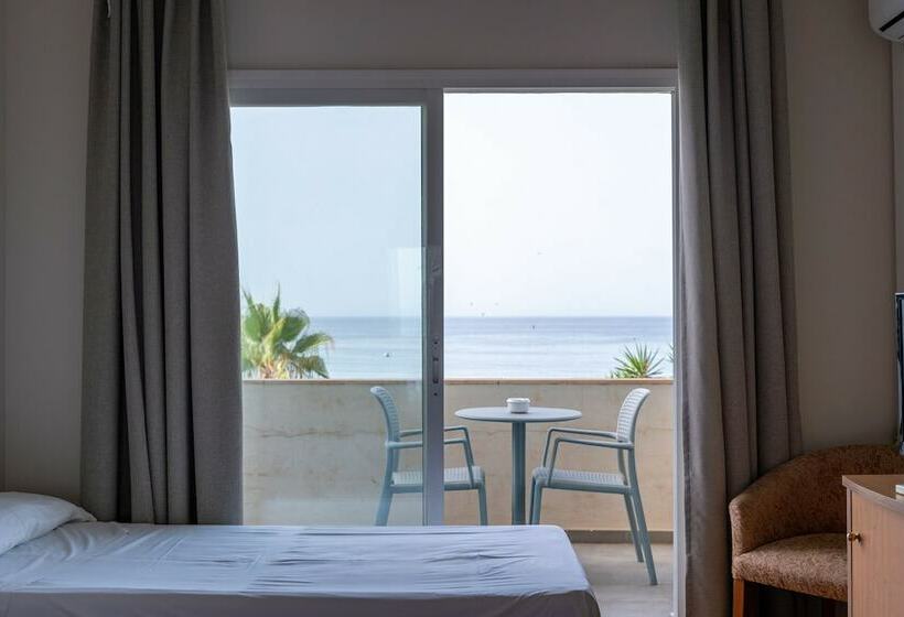 Triple Room Sea View, Santa Rosa