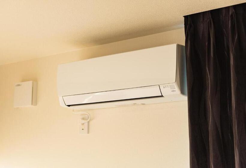 חדר משפחתי, Grand Base Nagasaki City