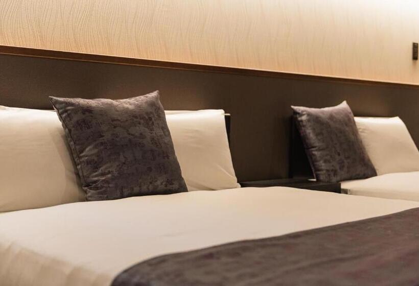 חדר משפתחתי סופריור, Grand Base Nagasaki City