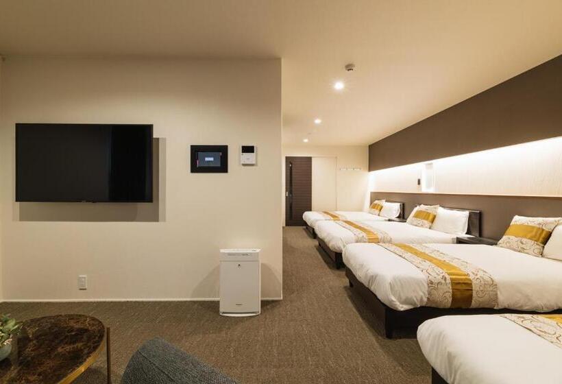 חדר משפתחתי סופריור, Grand Base Nagasaki City