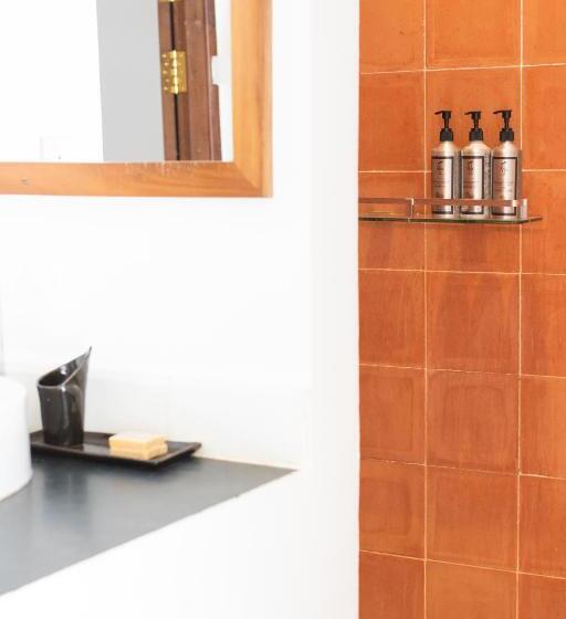 Habitación Cuádruple Deluxe, Khla Lodge