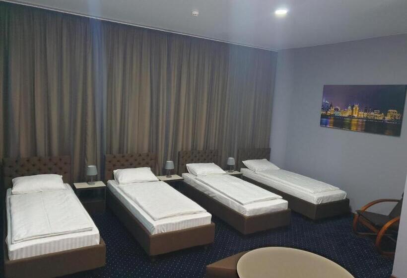 חדר פרמיום לארבעה, Lex Trend