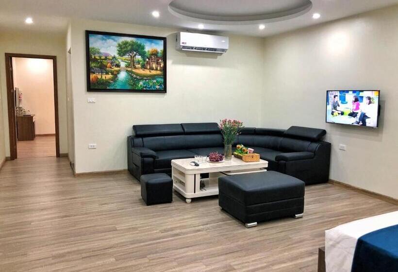 سوییت خانوادگی, Noibaiboutique