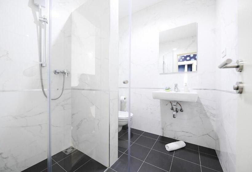 Family Suite, River Inn