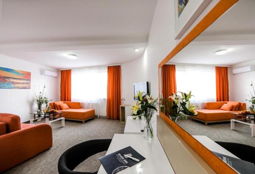 1 Bedroom Apartment, River Inn