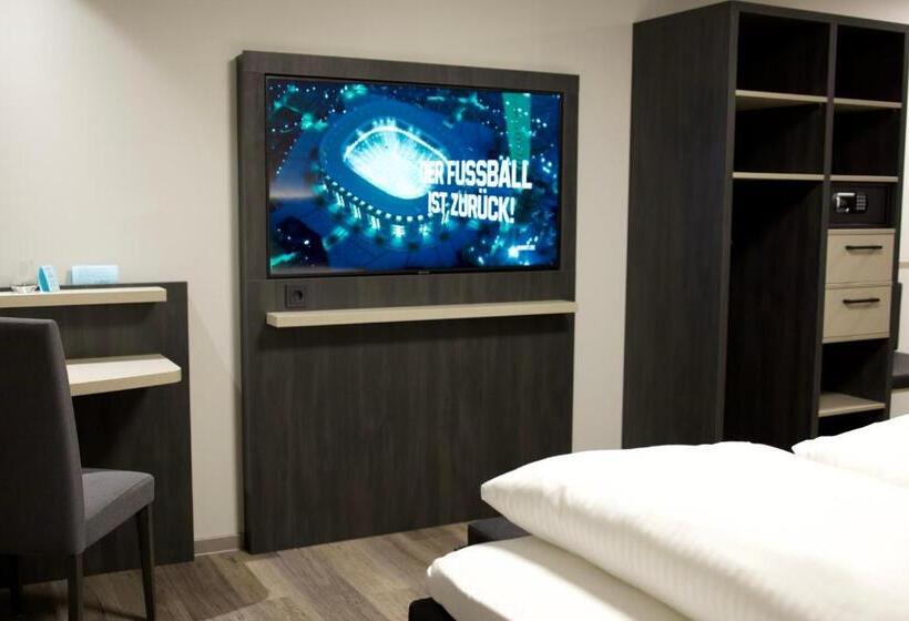 חדר דלוקס עם מרפסת, Zeitgeist