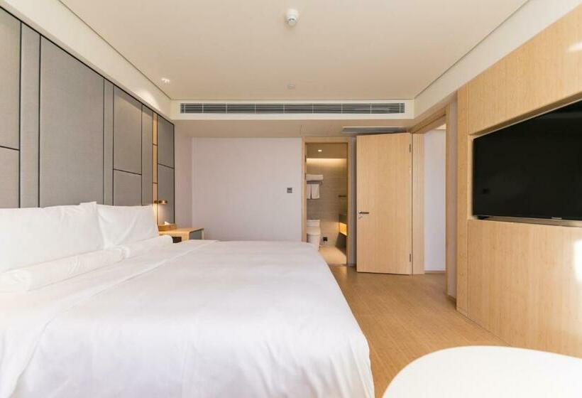 סוויטה, Ji Tianjin Haiguang Temple