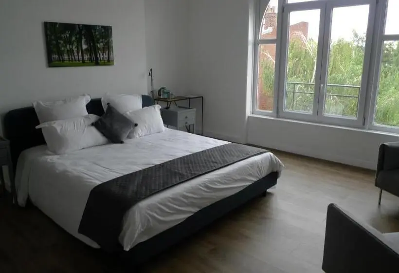 デラックスルーム, Maison D'hôtes Le 90