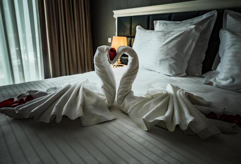 חדר דלוקס, Carpat Inn