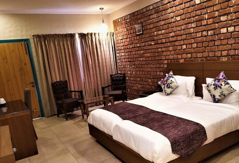 חדר דלוקס, Arch The Baakhli Resort