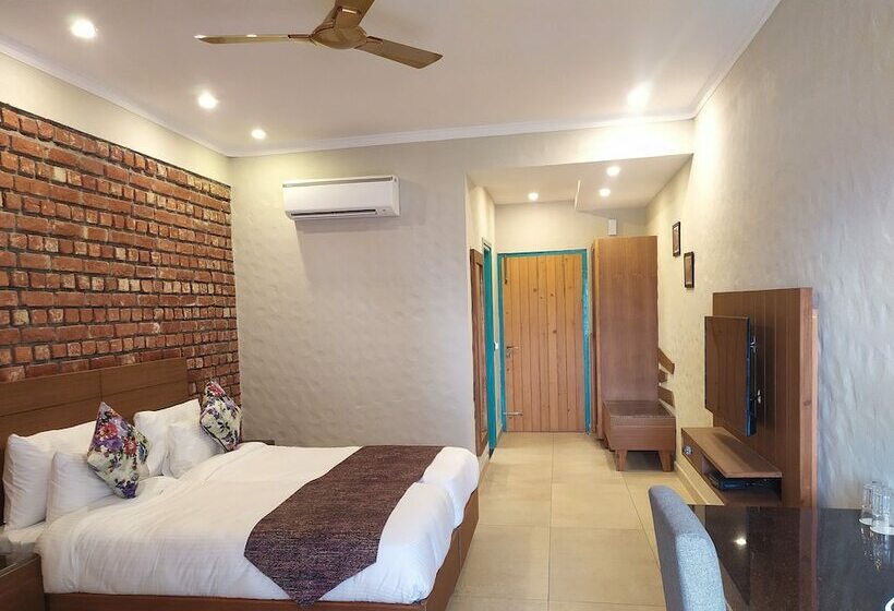 Номер Deluxe, Arch The Baakhli Resort