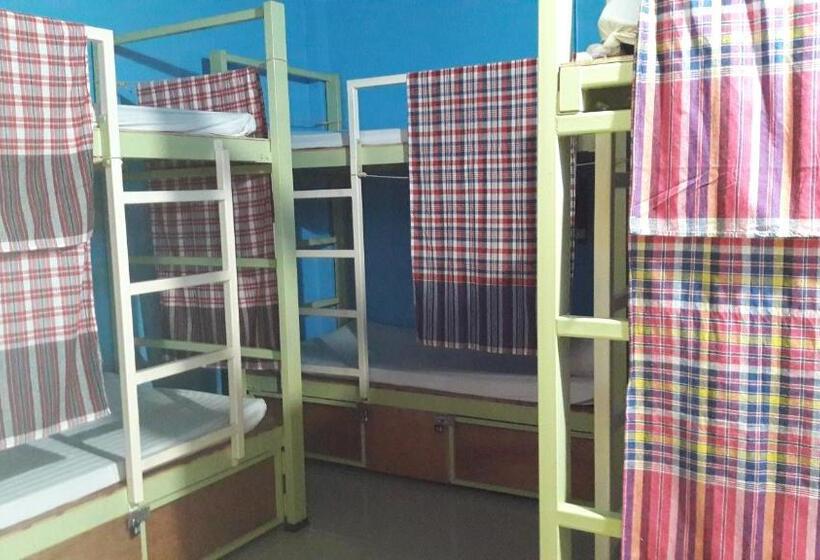 חדר משפחתי, Sun Smile