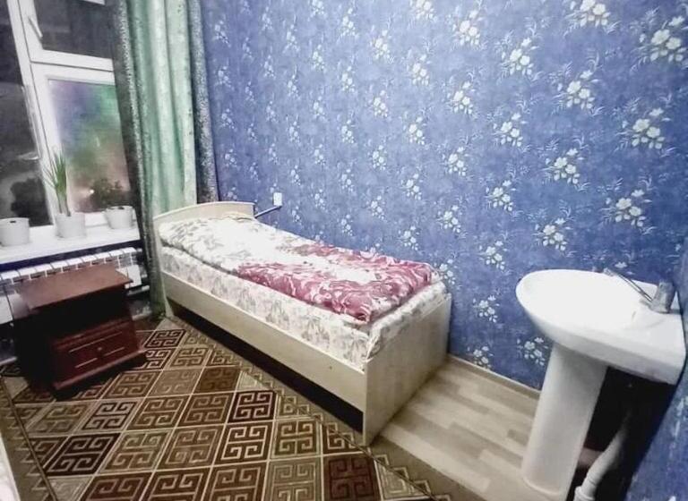 اتاق اکونومی, Hostel Sulaiman Too