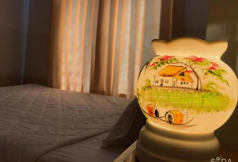 اتاق استاندارد چهارنفره با بالکن, Life