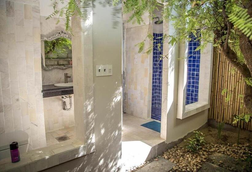 اتاق لوکس, Sorrento Beach Club & Kite Village