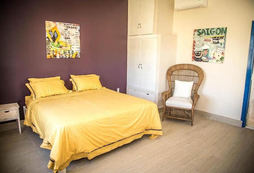 اتاق استاندارد با تخت بزرگ, Sorrento Beach Club & Kite Village