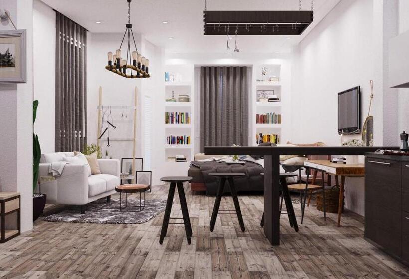 استودیو استاندارد با بالکن, Emerald Boutique Stay
