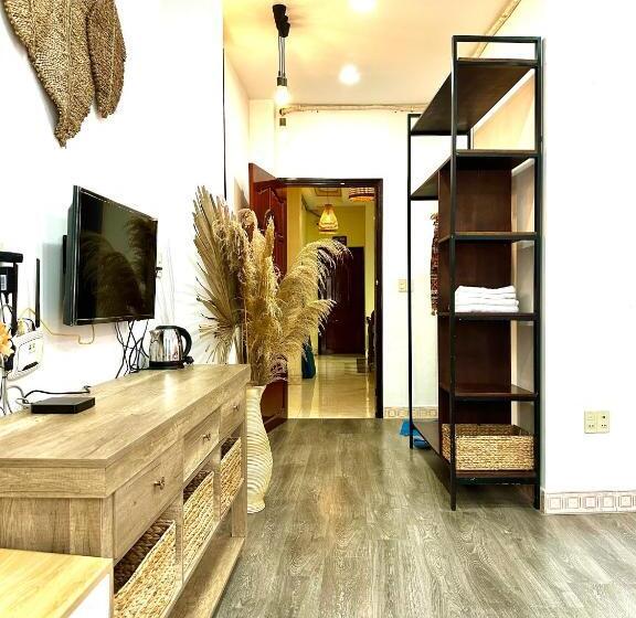 اتاق سوپریور با تخت بزرگ, Emerald Boutique Stay