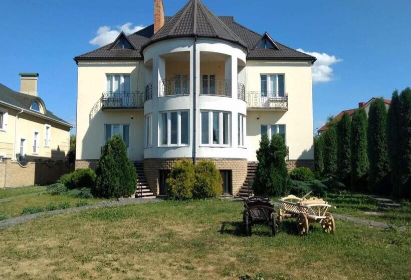 اتاق استاندارد سه نفره, хостел Lutsk G84