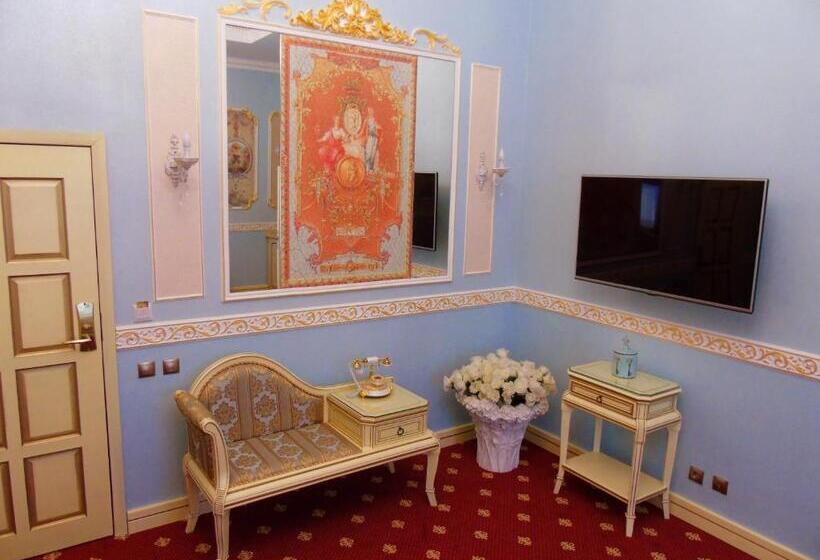 جناح رئاسى, Amsterdam Hotel Aktobe