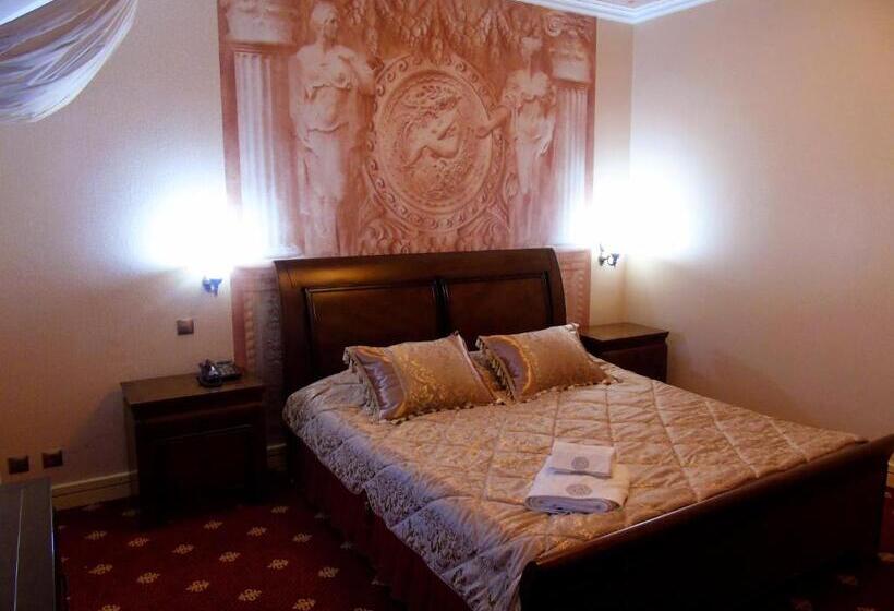 جناح رئاسى, Amsterdam Hotel Aktobe