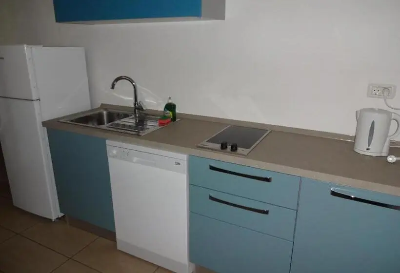 آپارتمان 2 خوابه, Fedrig Rooms With Bathroom & Hostel Rooms