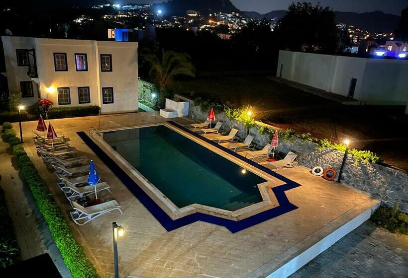 חדר משפחתי, Ege Apartments