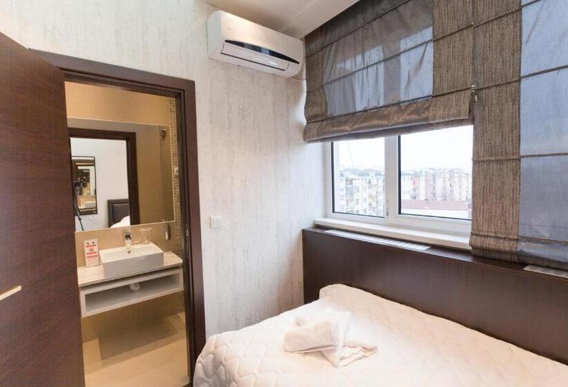 اتاق استاندارد یک نفره, Centrum Sobe Rooms čačak