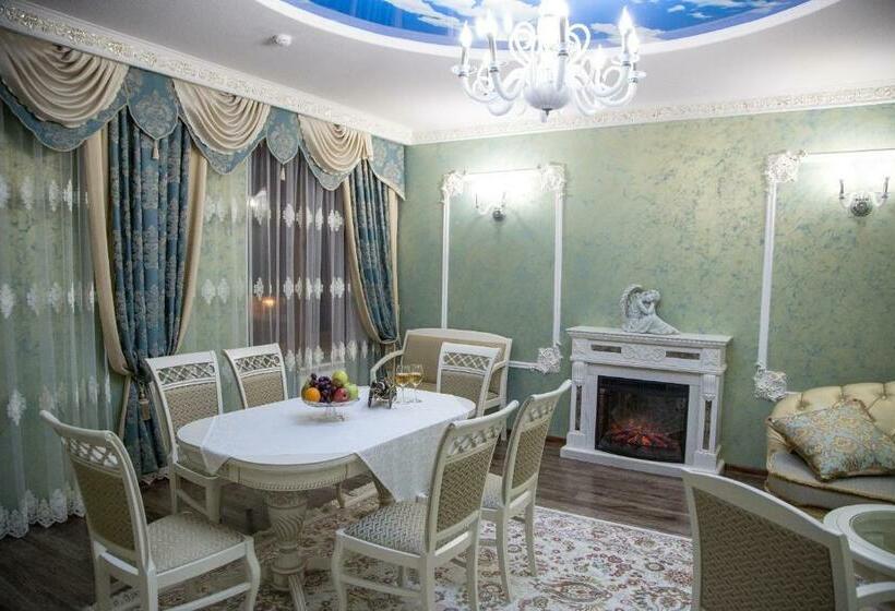 جناح إدارى, Amsterdam Hotel Aktobe